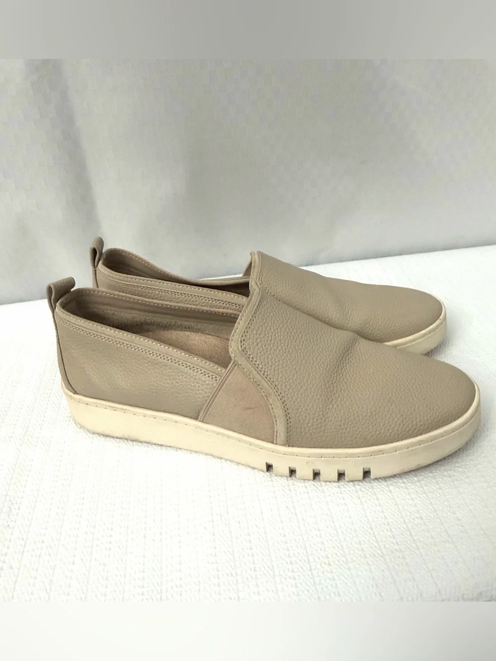 Vionic Cambria Shoes Womens Size 9.5 Beige Leather Loafer Flats Minimalist